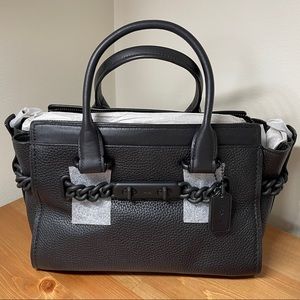 Coach Swagger 27 in Pebble Leather (Matte Black)